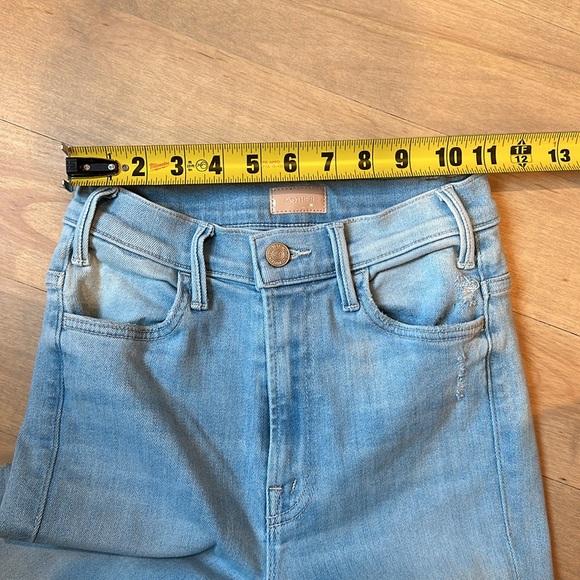 MOTHER The Hustler Ankle Fray in Not So Chill Pill - Picture 7 of 12